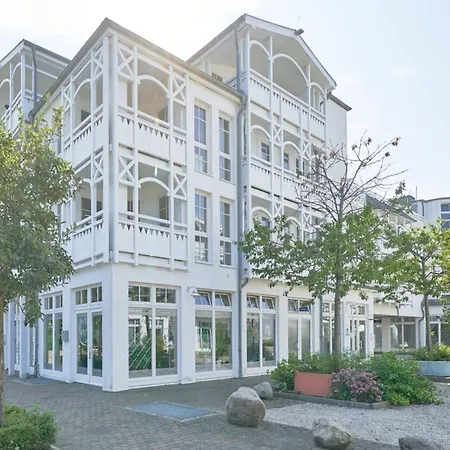 Apartment Im 2 Og Mit Balkon In *
